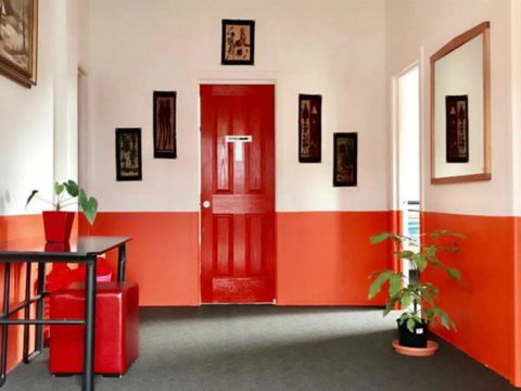 Hobart's Accommodation & Hostel - Accommodation 4U 2