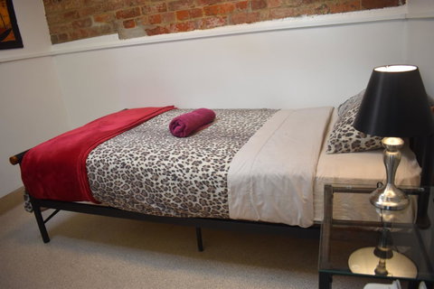 Hobart's Accommodation & Hostel - Accommodation 4U 30