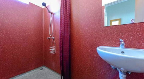 Hobart's Accommodation & Hostel - Accommodation 4U 35