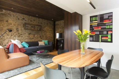 Stone Flower - Accommodation 4U 6