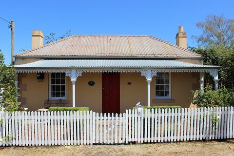 Bellamona - Accommodation 4U 22