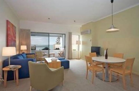 Cumberland Lorne Resort - Accommodation 4U 22