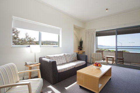 Cumberland Lorne Resort - Accommodation 4U 11