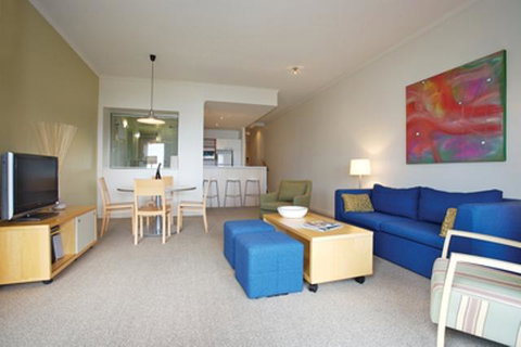 Cumberland Lorne Resort - Accommodation 4U 24
