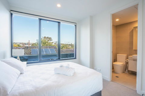 Poplar Apartments - Accommodation 4U 9