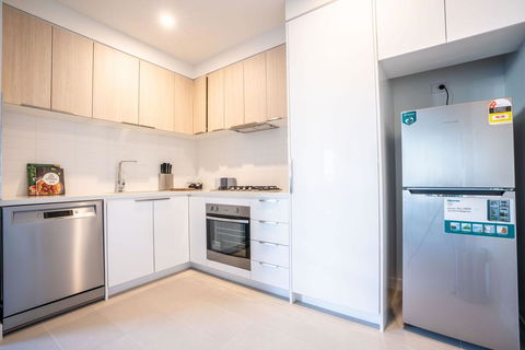 Poplar Apartments - Accommodation 4U 24