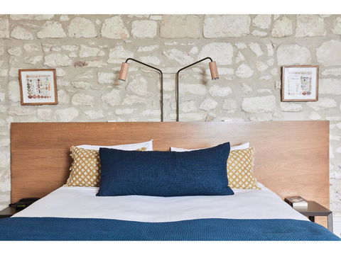 Hotel Sorrento - Accommodation 4U 7