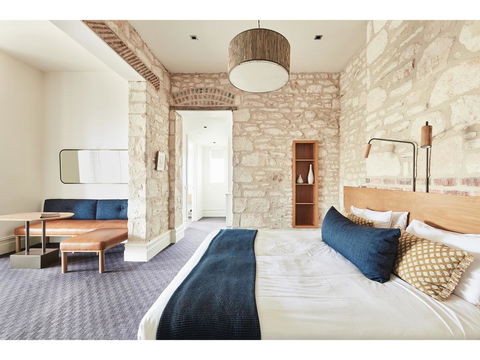 Hotel Sorrento - Accommodation 4U 2
