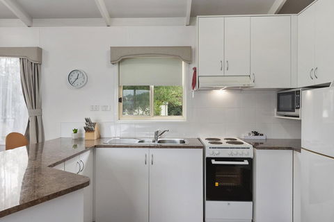 High Country Holiday Park - Accommodation 4U 14
