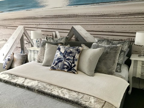 Lorne World - Accommodation 4U 0