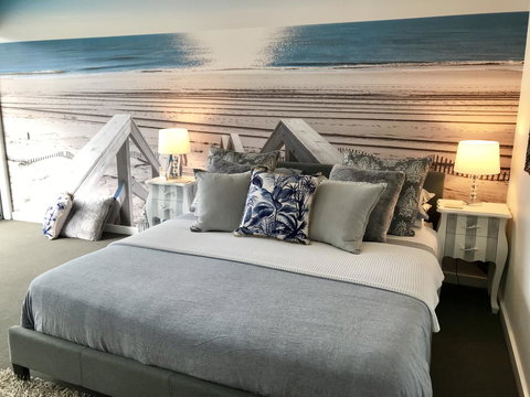 Lorne World - Accommodation 4U 3