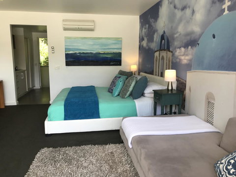 Lorne World - Accommodation 4U 34