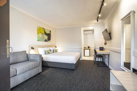 Nightcap At Matthew Flinders Hotel - Accommodation 4U 3