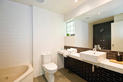 Lorne Bay View Motel - Accommodation 4U 28