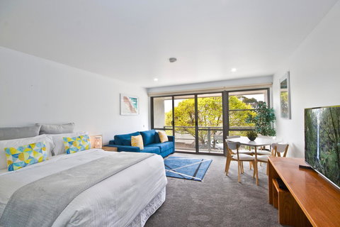 Lorne Bay View Motel - Accommodation 4U 22