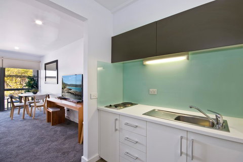 Lorne Bay View Motel - Accommodation 4U 29