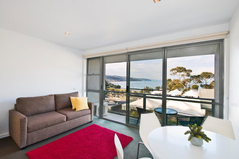 Lorne Bay View Motel - Accommodation 4U 2