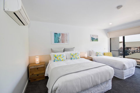 Lorne Bay View Motel - Accommodation 4U 32