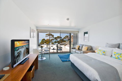Lorne Bay View Motel - Accommodation 4U 13
