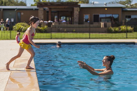 Ramada Resort By Wyndham Phillip Island - Accommodation 4U 30