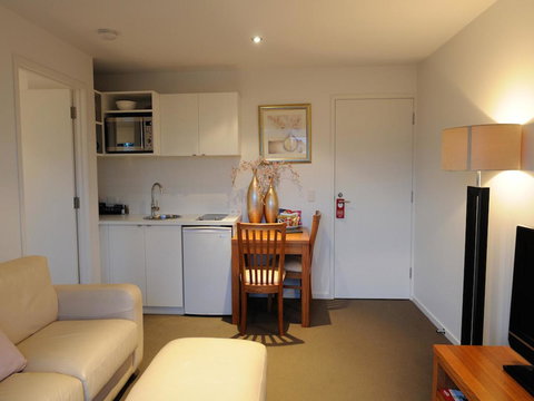 The Victoria Apartments - Accommodation 4U 17