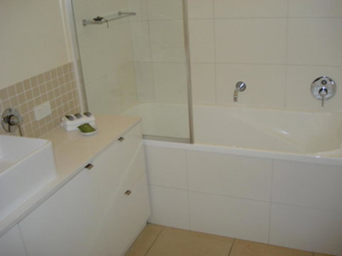 The Victoria Apartments - Accommodation 4U 26