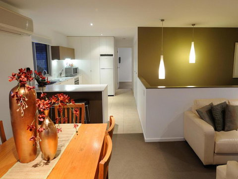 The Victoria Apartments - Accommodation 4U 40