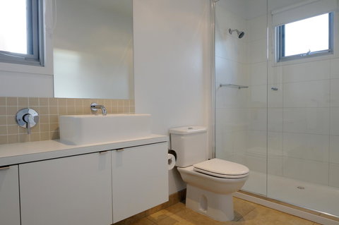 The Victoria Apartments - Accommodation 4U 12