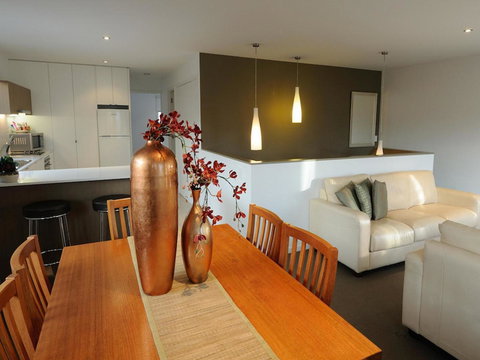 The Victoria Apartments - Accommodation 4U 35