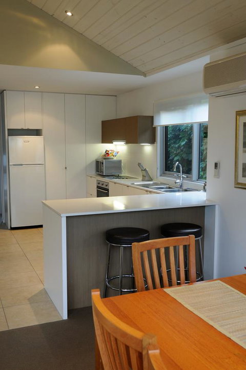 The Victoria Apartments - Accommodation 4U 15