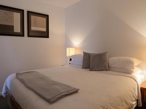 The Victoria Apartments - Accommodation 4U 34