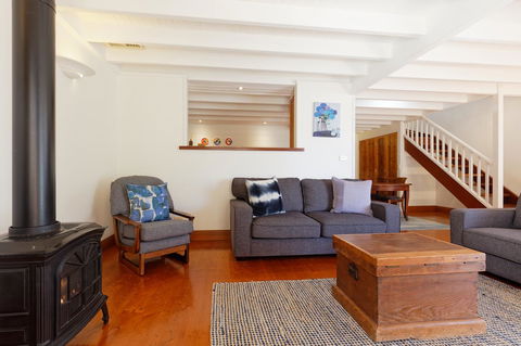 54 On Bank - Accommodation 4U 6