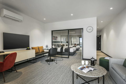 Quest Notting Hill - Accommodation 4U 9