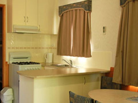 Tasman Holiday Parks - Geelong - Accommodation 4U 17