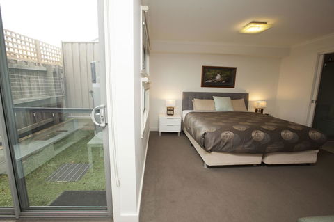 7 Falls Apartments - Accommodation 4U 20