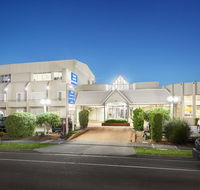 Ciloms Airport Lodge - Accommodation 4U