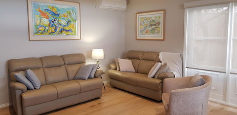 Oxford Rise Apartment - Accommodation 4U 0