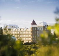 Deep Blue Hotel  Hot Springs - Accommodation 4U