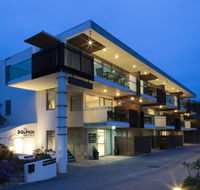 The Dolphin Apartments - Accommodation 4U