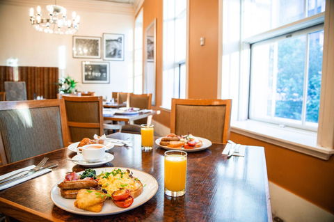The Savoy Hotel On Little Collins Melbourne - Accommodation 4U 29
