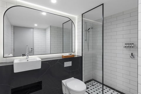 The Savoy Hotel On Little Collins Melbourne - Accommodation 4U 17