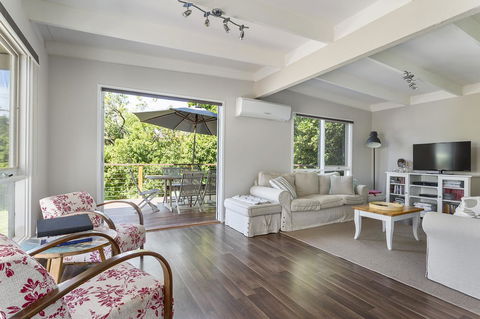 Blairgowrie Bella - Light Filled Home With Great Deck - Accommodation 4U 0