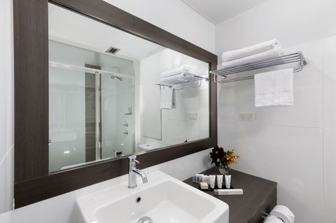Rydges Geelong - Accommodation 4U 1