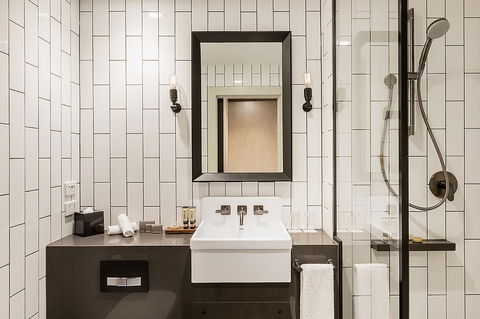 DoubleTree By Hilton Melbourne - Accommodation 4U 28