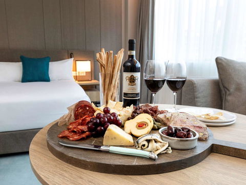 Novotel Melbourne Central - Accommodation 4U 9