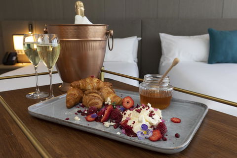 Novotel Melbourne Central - Accommodation 4U 41
