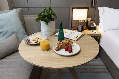 Novotel Melbourne Central - Accommodation 4U 44