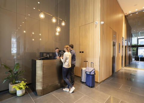 Novotel Melbourne Central - Accommodation 4U 17
