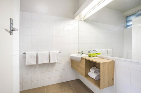 Nightcap At Seaford Hotel - Accommodation 4U 23