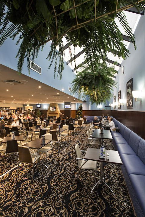 Nightcap At Seaford Hotel - Accommodation 4U 9